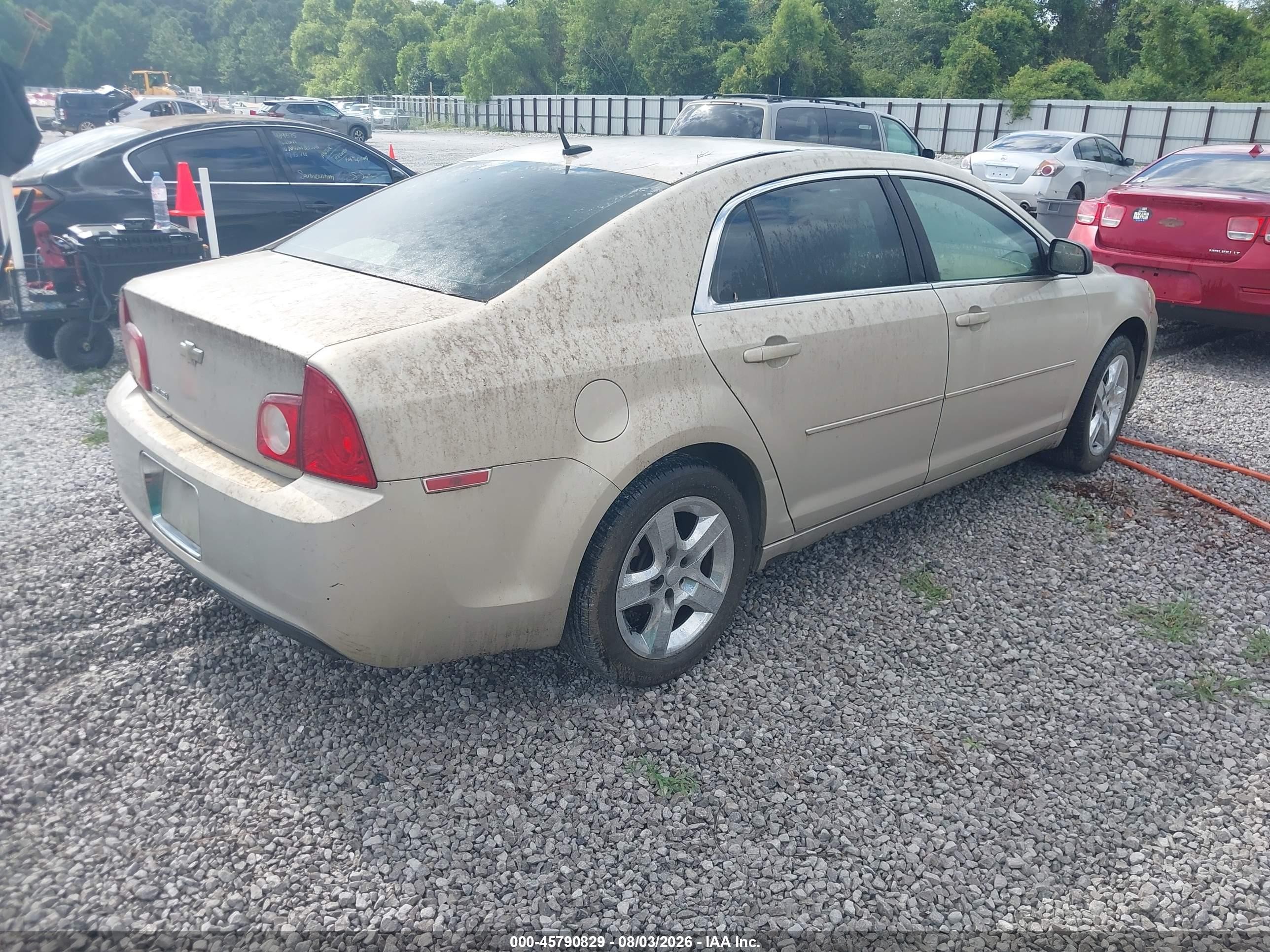 2010 Chevrolet Malibu Ls Beige vin: 1G1ZB5EB1AF140865
