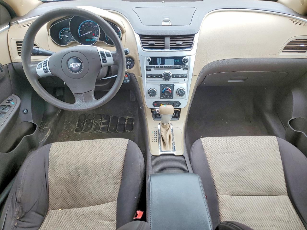 2010 Chevrolet Malibu Ls Tan vin: 1G1ZB5EB3AF108791