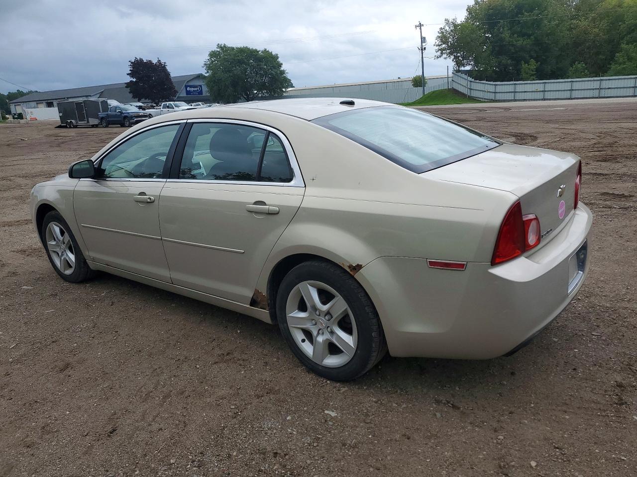 2010 Chevrolet Malibu Ls Tan vin: 1G1ZB5EB3AF108791