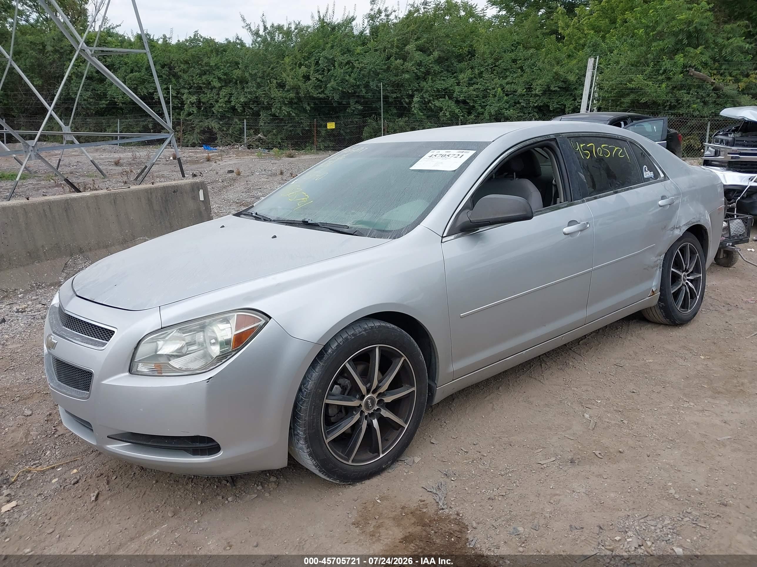 2010 Chevrolet Malibu Ls Silver vin: 1G1ZB5EB3AF195740