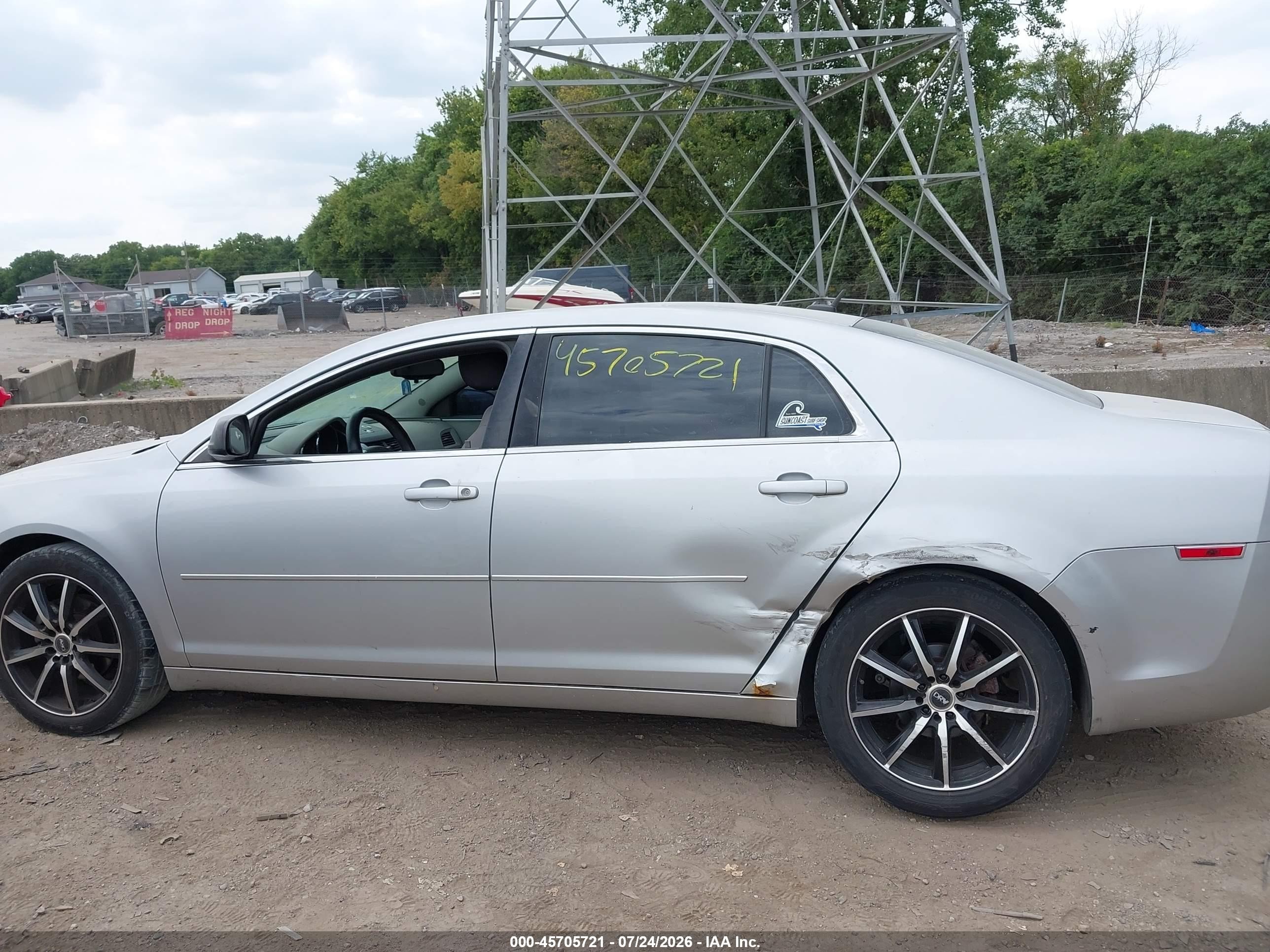 2010 Chevrolet Malibu Ls Silver vin: 1G1ZB5EB3AF195740