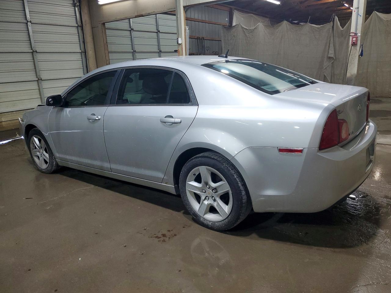 2010 Chevrolet Malibu Ls Silver vin: 1G1ZB5EB3AF260862