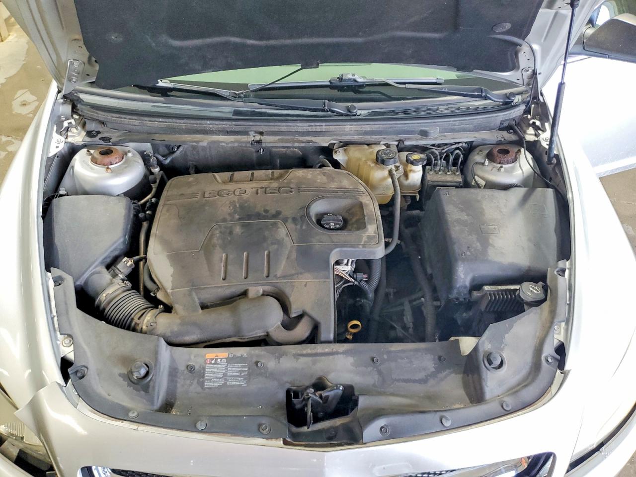 2010 Chevrolet Malibu Ls Silver vin: 1G1ZB5EB3AF260862