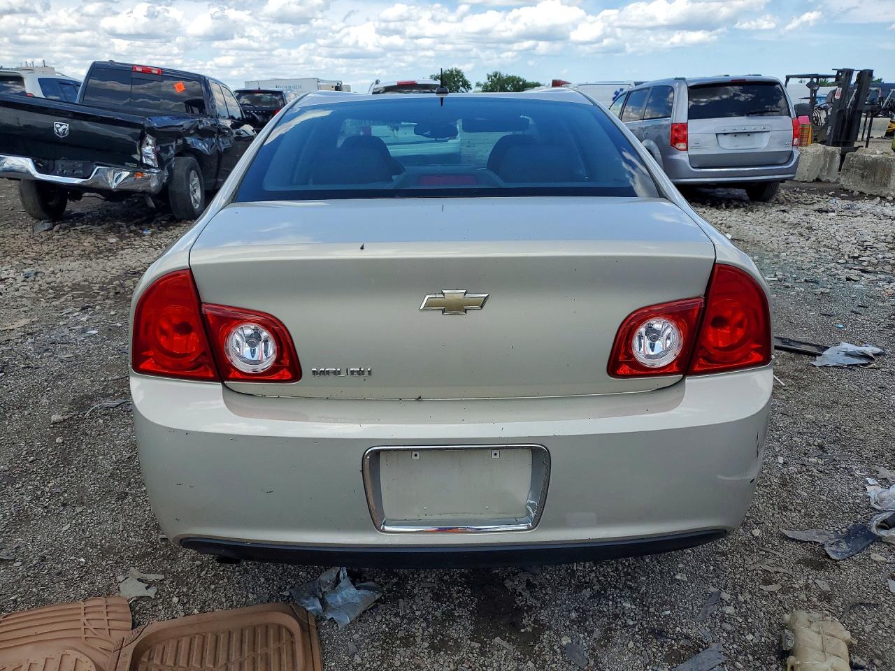 2010 Chevrolet Malibu Ls Beige vin: 1G1ZB5EB3AF262062