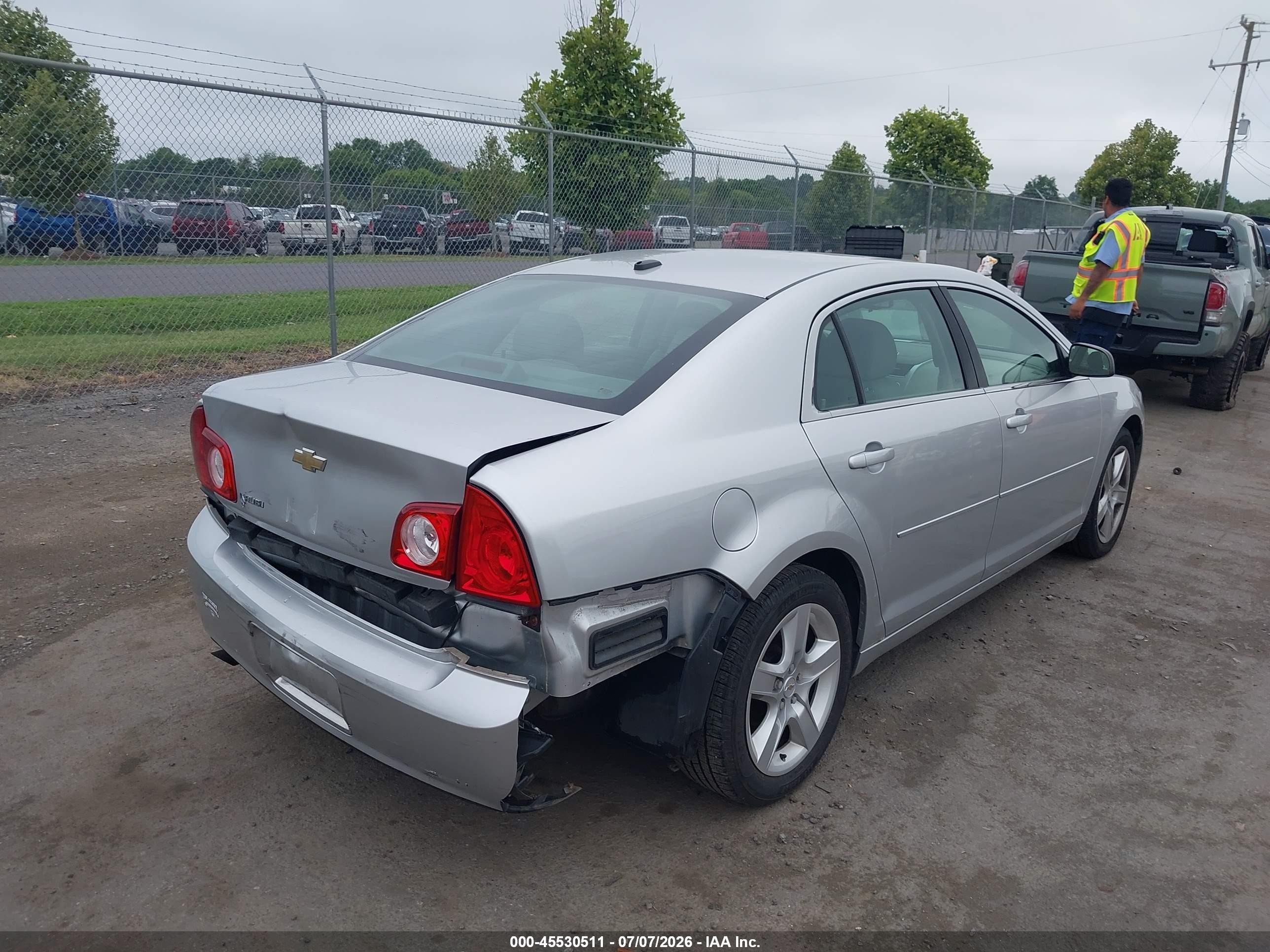 2010 Chevrolet Malibu Ls Silver vin: 1G1ZB5EB4A4142492
