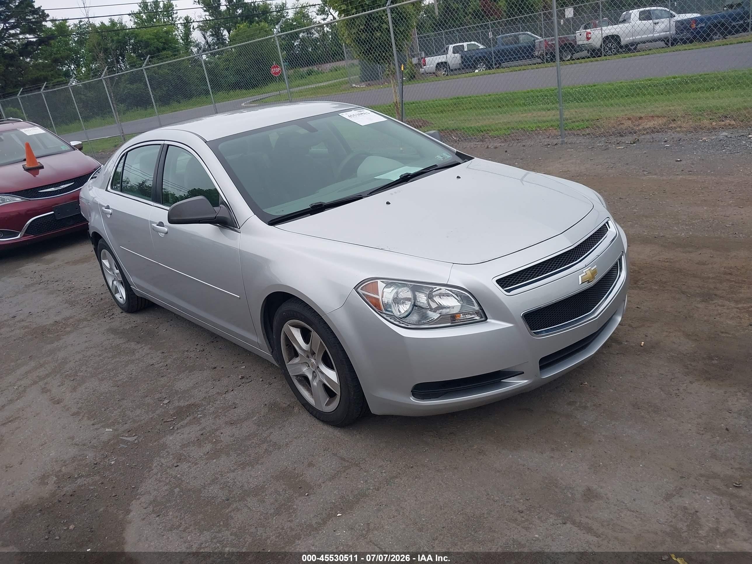 1G1ZB5EB4A4142492