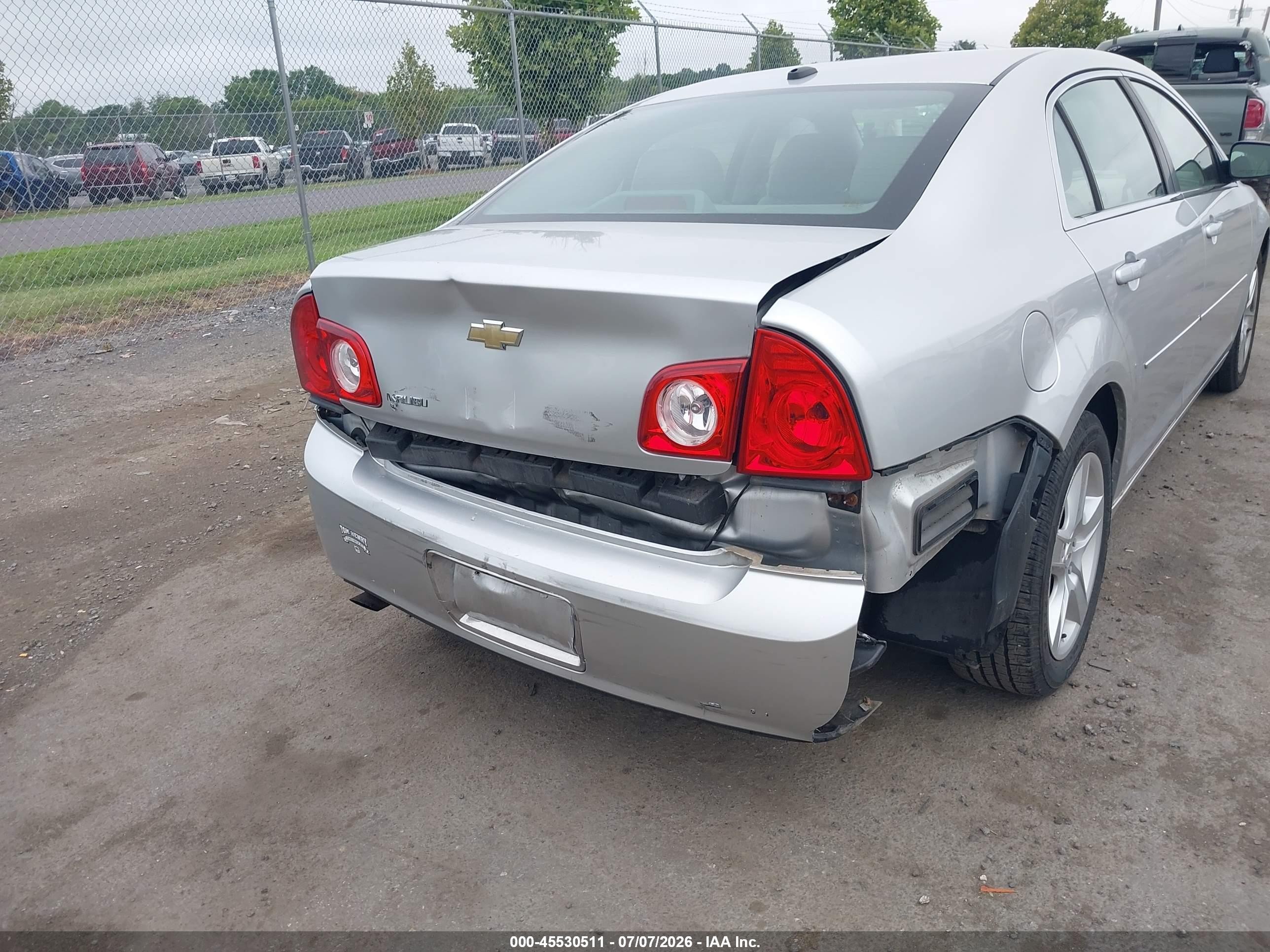 2010 Chevrolet Malibu Ls Silver vin: 1G1ZB5EB4A4142492