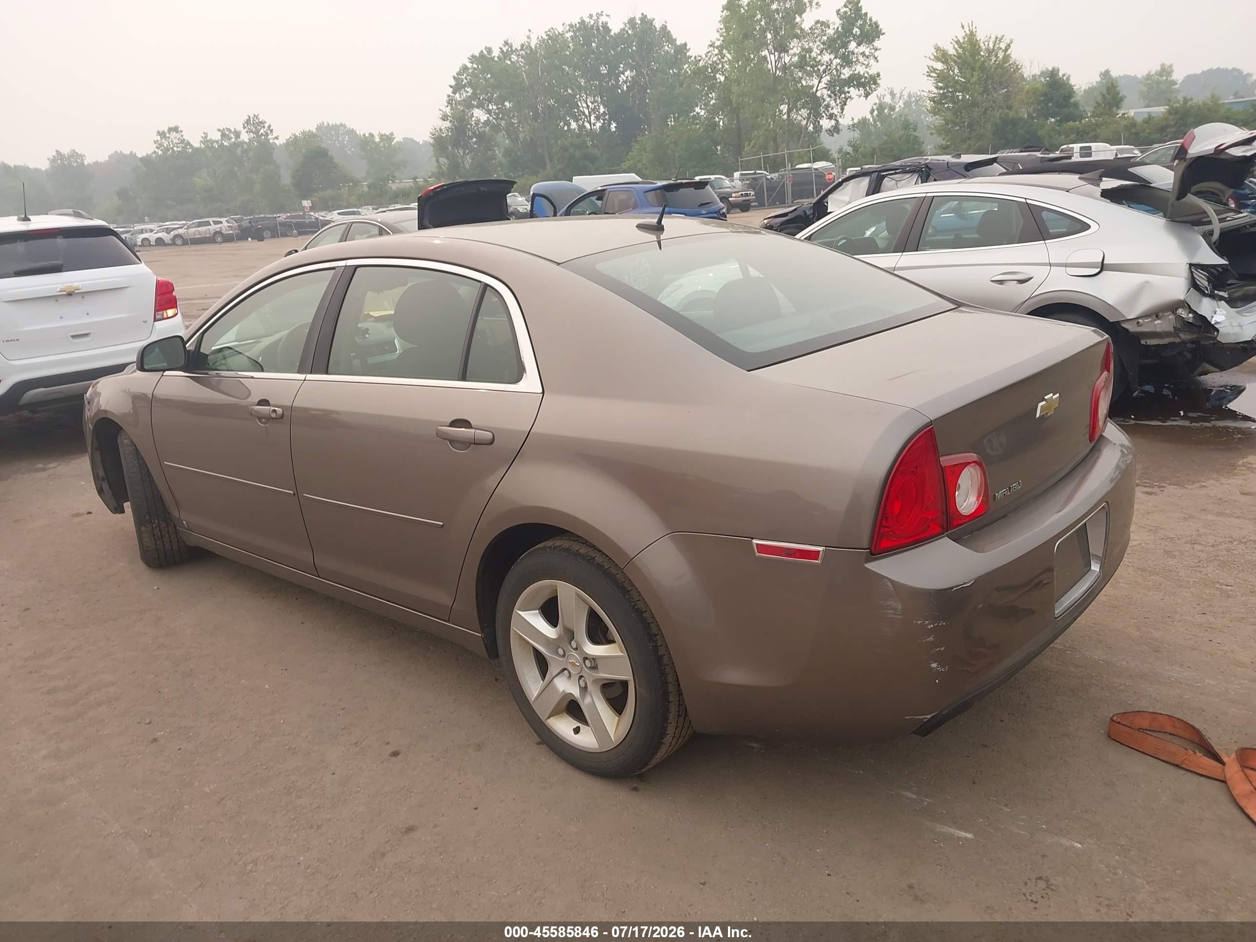 2010 Chevrolet Malibu Ls Gray vin: 1G1ZB5EB4AF109531