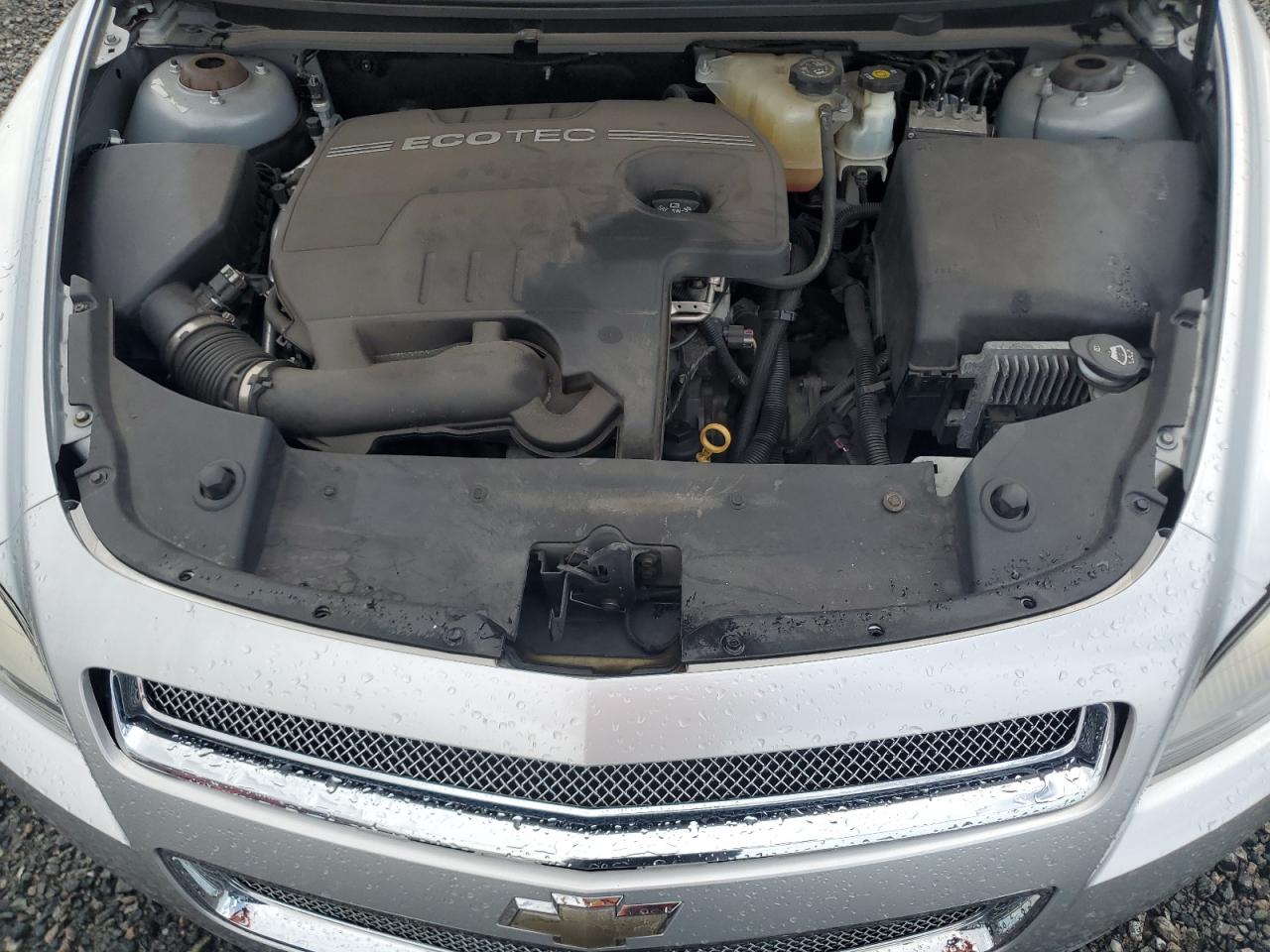 2010 Chevrolet Malibu Ls Silver vin: 1G1ZB5EB5A4140735