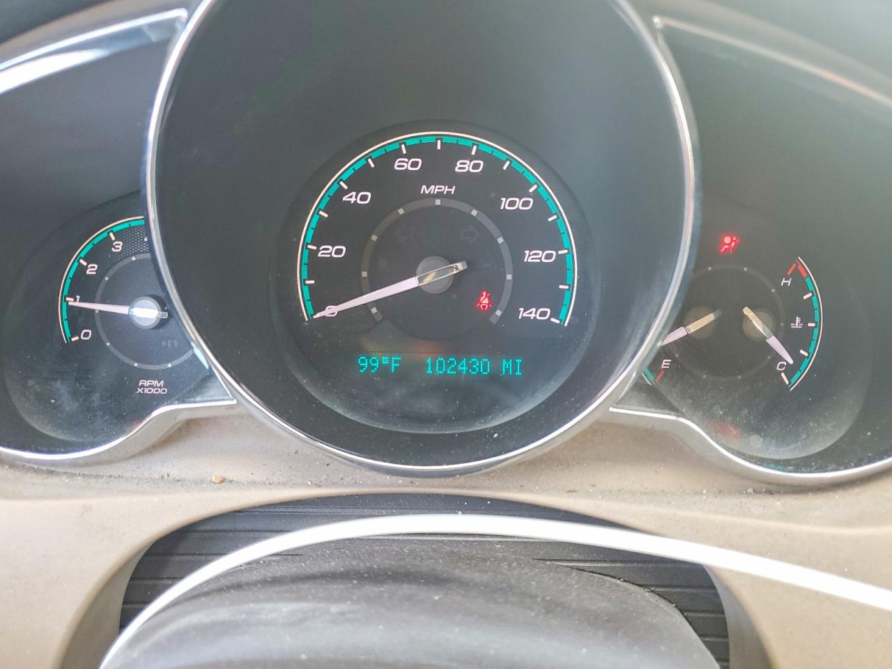 2010 Chevrolet Malibu Ls White vin: 1G1ZB5EB5AF261527