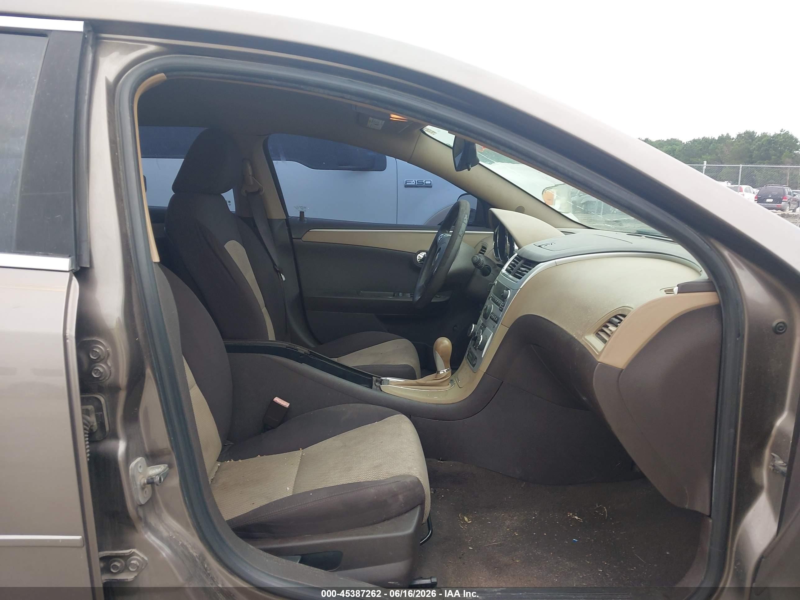 2010 Chevrolet Malibu Ls Brown vin: 1G1ZB5EB5AF264816