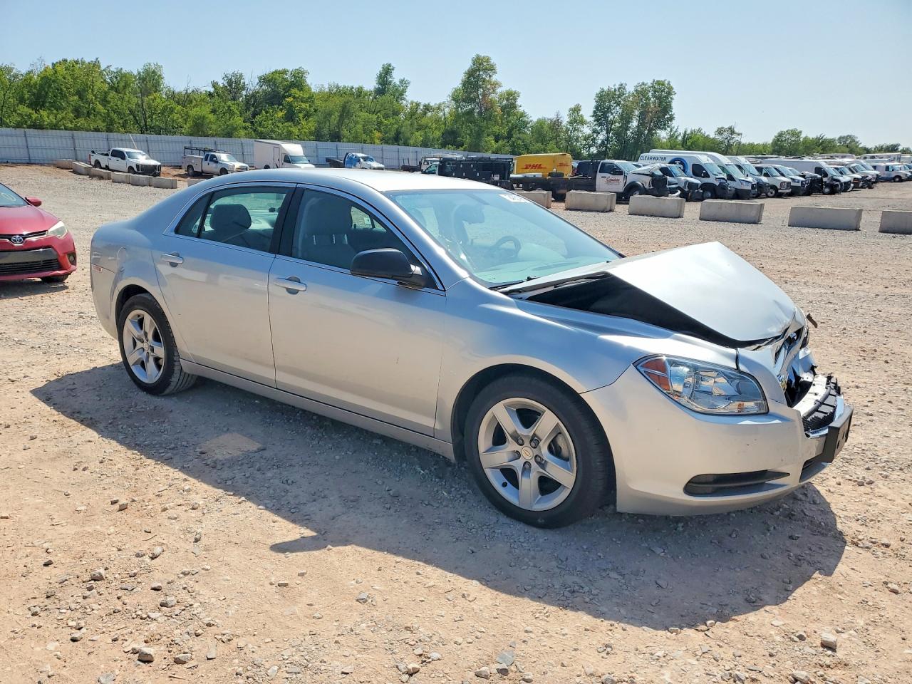 2010 Chevrolet Malibu Ls Серебряный vin: 1G1ZB5EB5AF310581