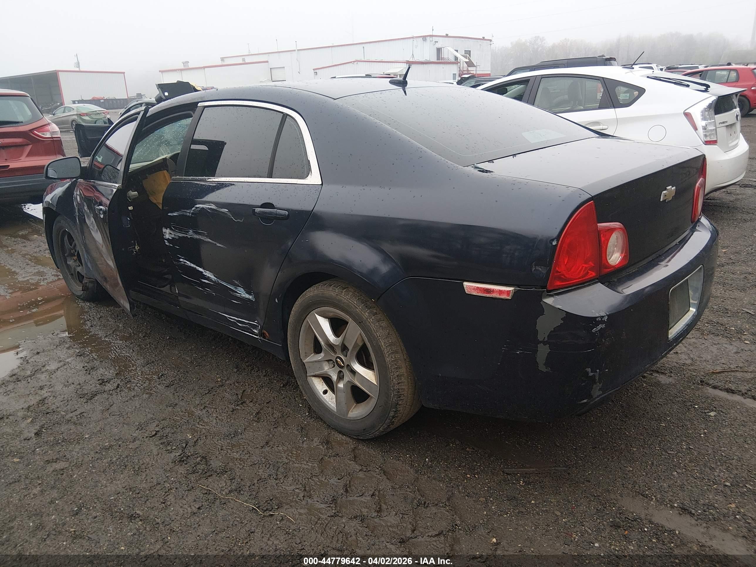 2010 Chevrolet Malibu Ls Blue vin: 1G1ZB5EB8A4150028