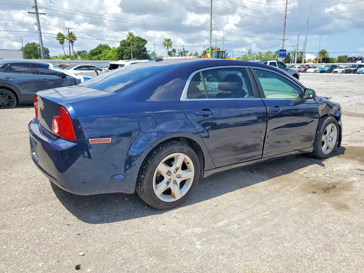 2010 Chevrolet Malibu Ls Blue vin: 1G1ZB5EB8AF119186