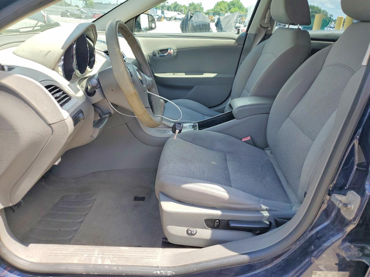 2010 Chevrolet Malibu Ls Blue vin: 1G1ZB5EB8AF119186
