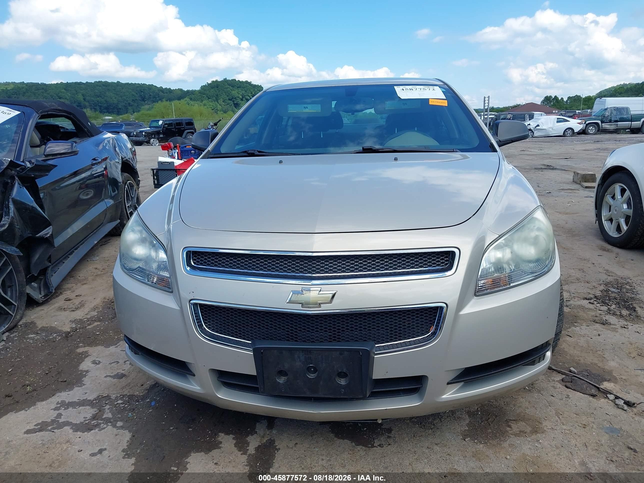 2010 Chevrolet Malibu Ls Beige vin: 1G1ZB5EB9AF216705