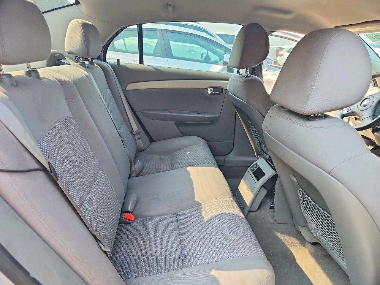 2010 Chevrolet Malibu Ls Silver vin: 1G1ZB5EBXAF220018