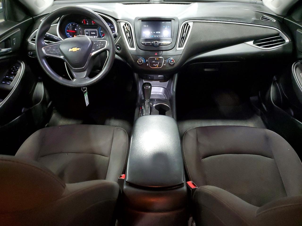 2017 Chevrolet Malibu Ls White vin: 1G1ZB5ST0HF251205