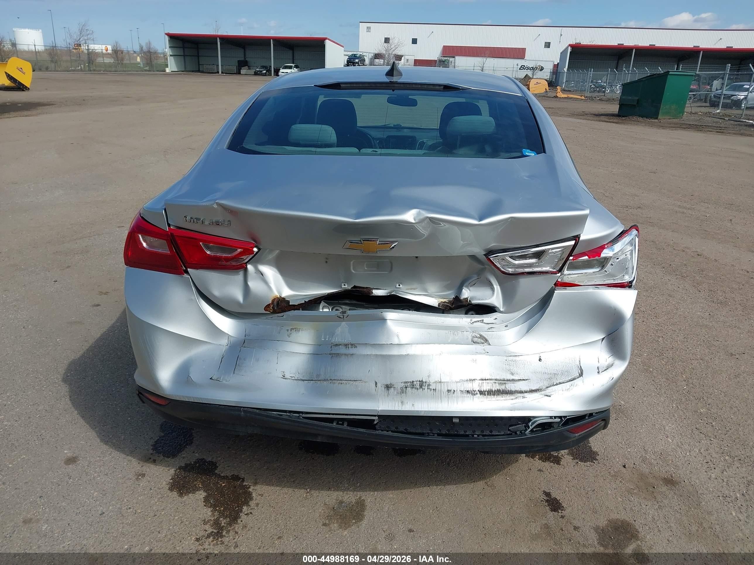 2017 Chevrolet Malibu Ls Серебряный vin: 1G1ZB5ST0HF271826