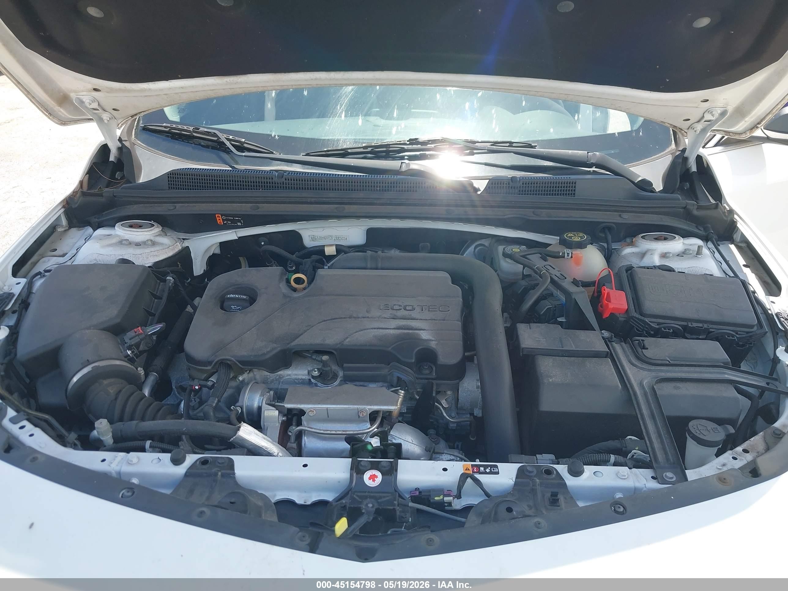 2018 Chevrolet Malibu 1ls White vin: 1G1ZB5ST1JF288303