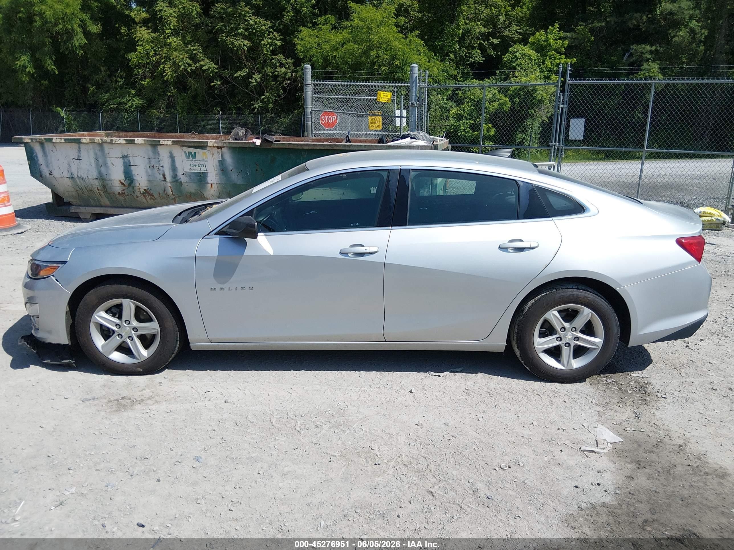 2020 Chevrolet Malibu Fwd Ls White vin: 1G1ZB5ST1LF012478