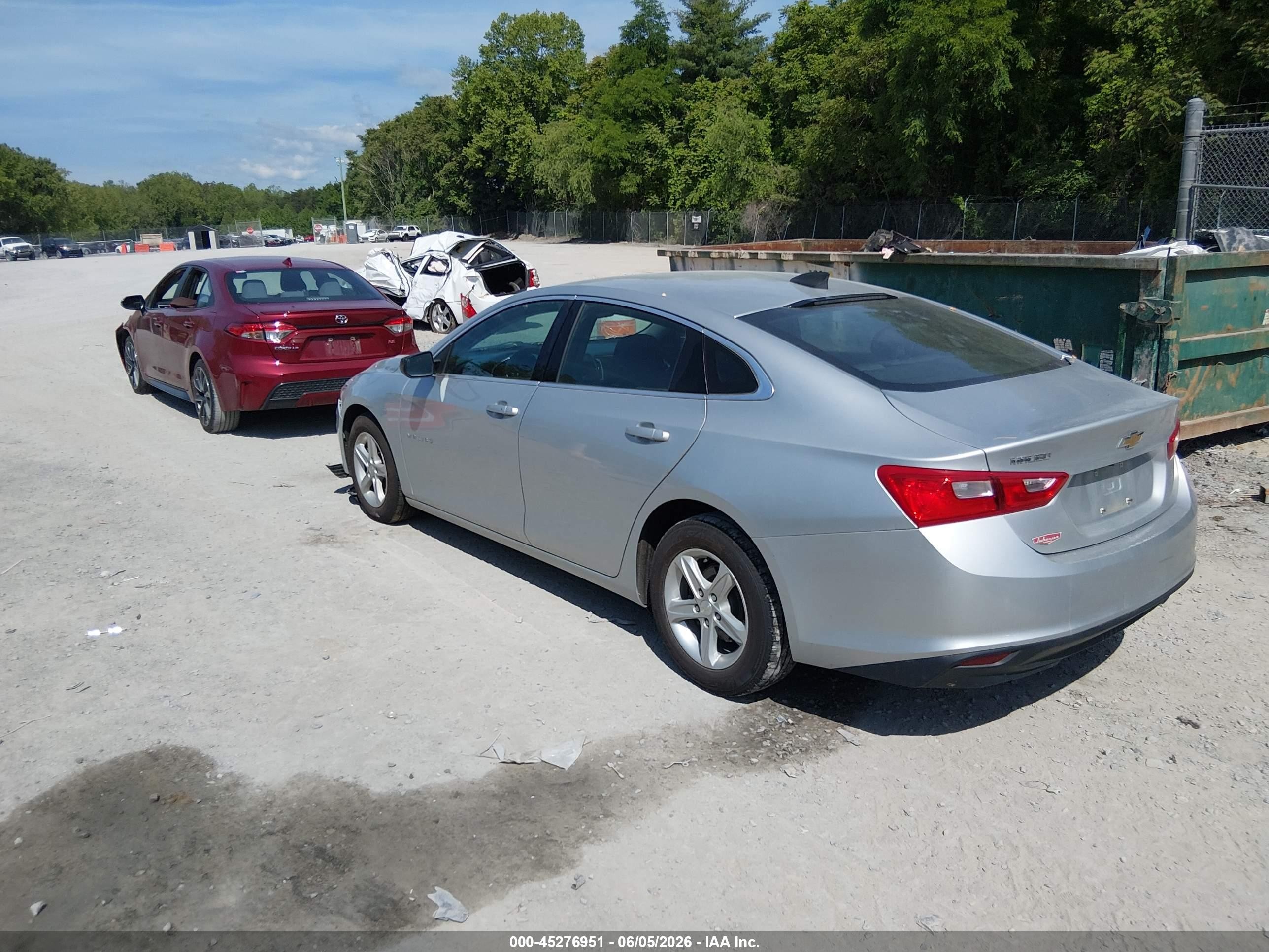 2020 Chevrolet Malibu Fwd Ls White vin: 1G1ZB5ST1LF012478
