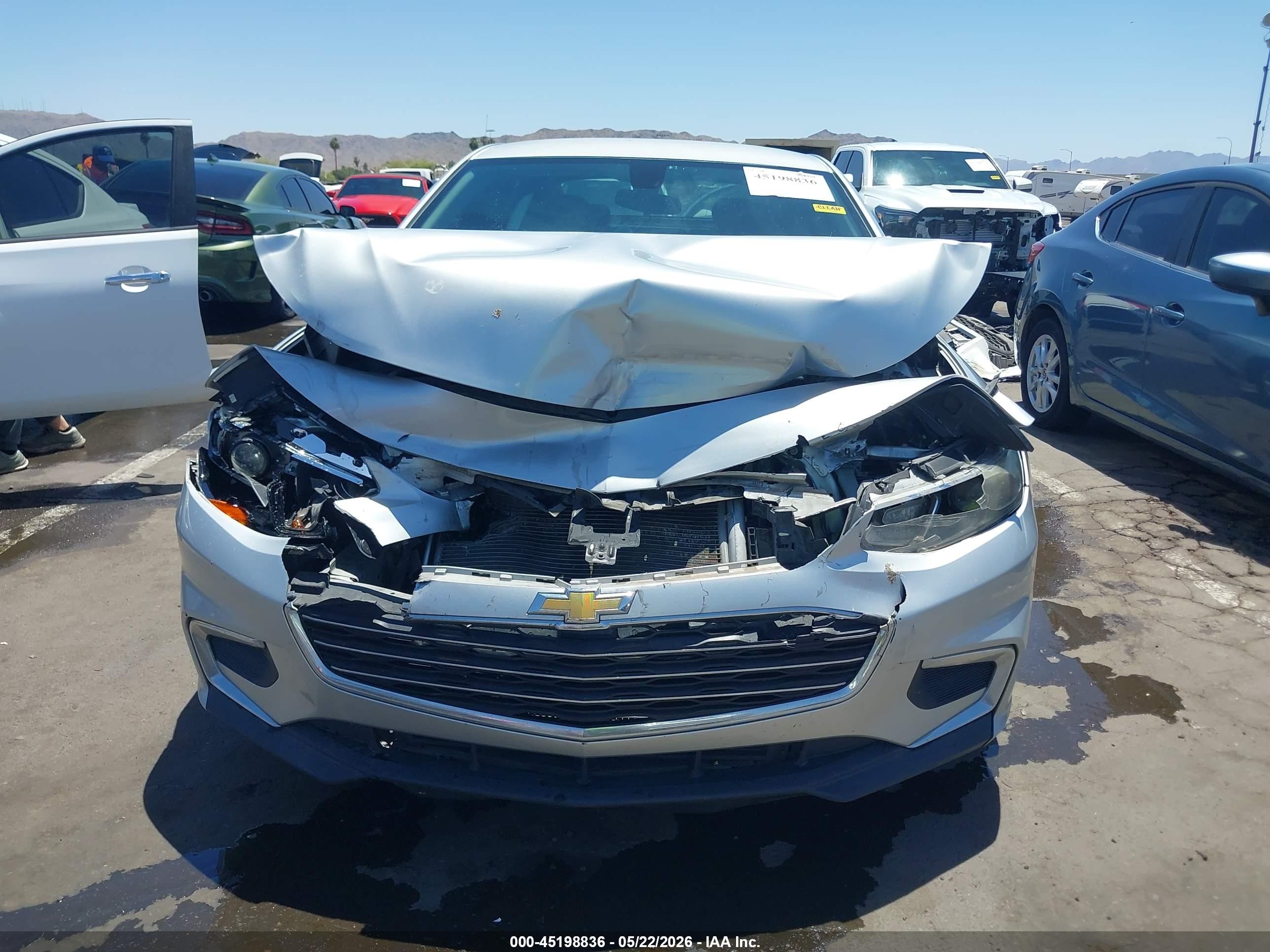 2017 Chevrolet Malibu Ls Silver vin: 1G1ZB5ST2HF191783