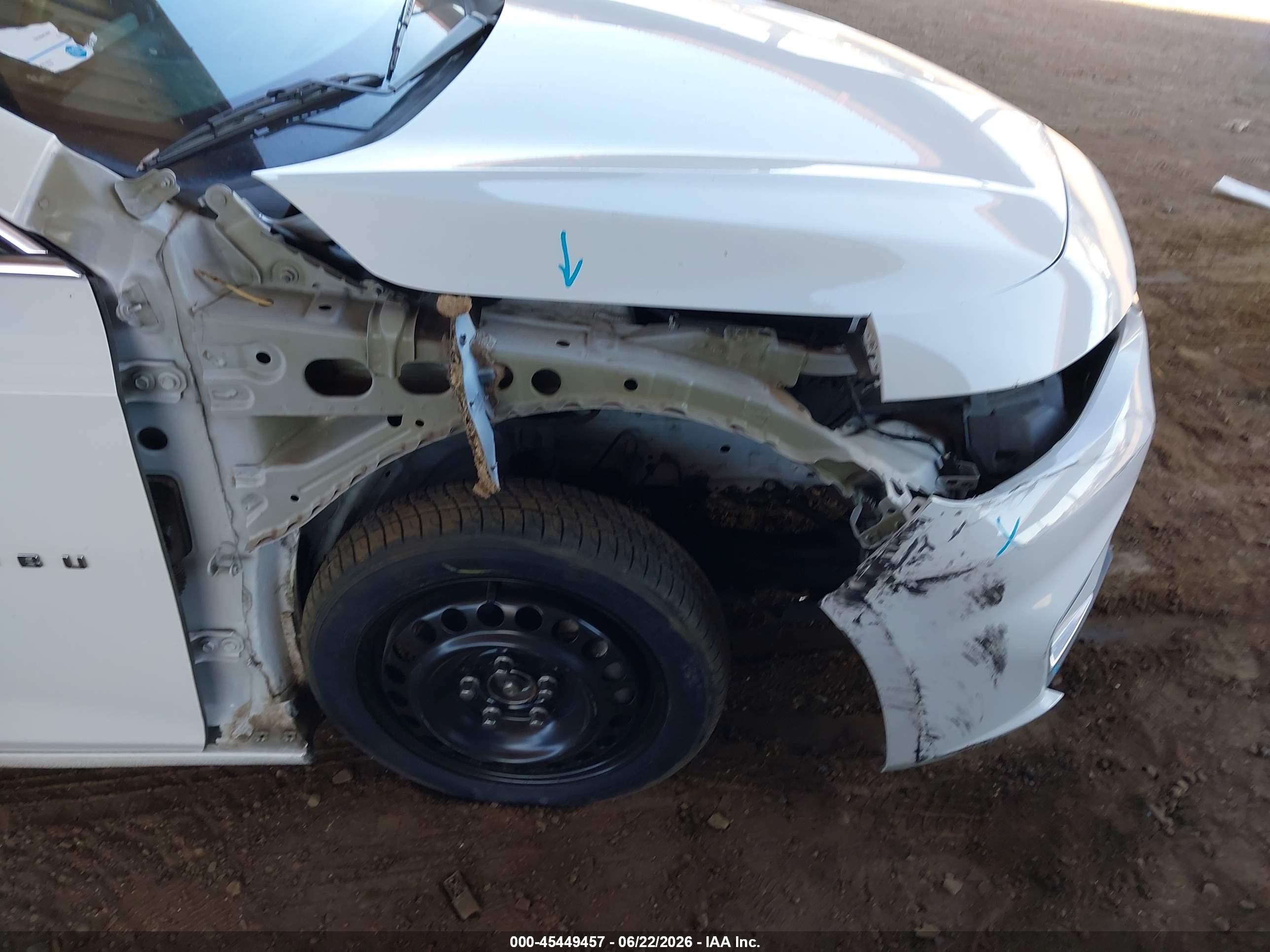 2018 Chevrolet Malibu 1ls White vin: 1G1ZB5ST2JF259327