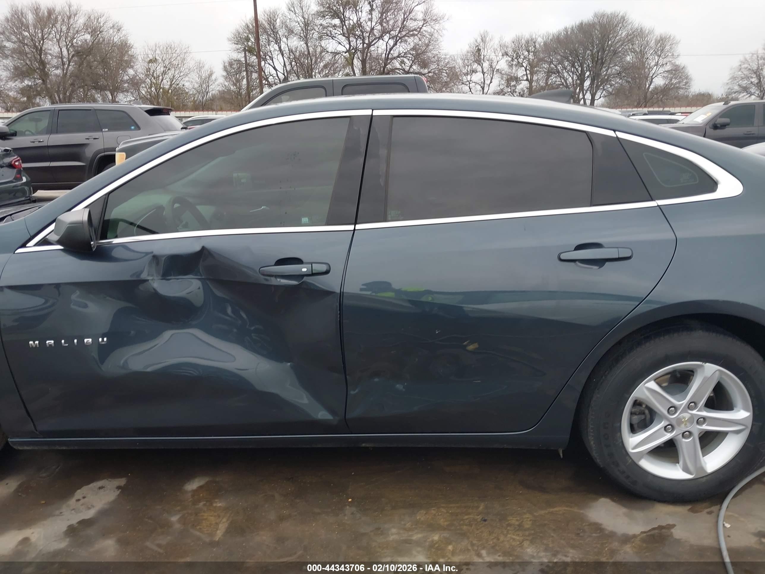 2020 Chevrolet Malibu Fwd Ls Gray vin: 1G1ZB5ST2LF080899