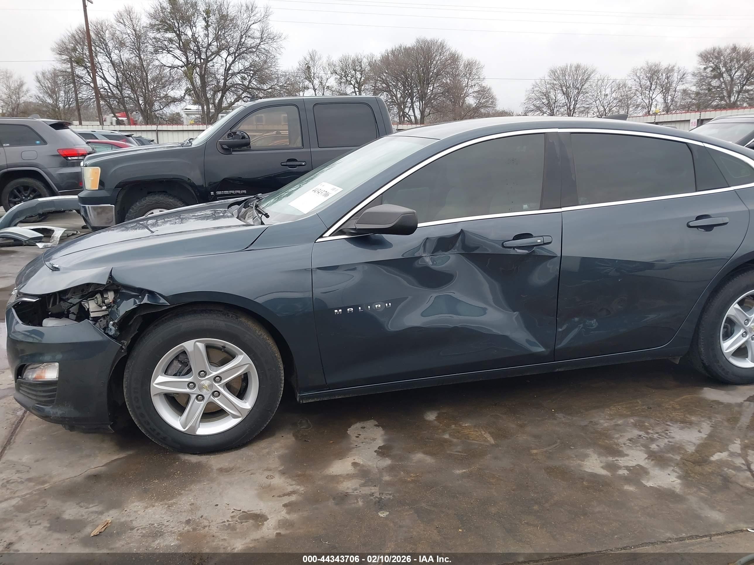 2020 Chevrolet Malibu Fwd Ls Gray vin: 1G1ZB5ST2LF080899