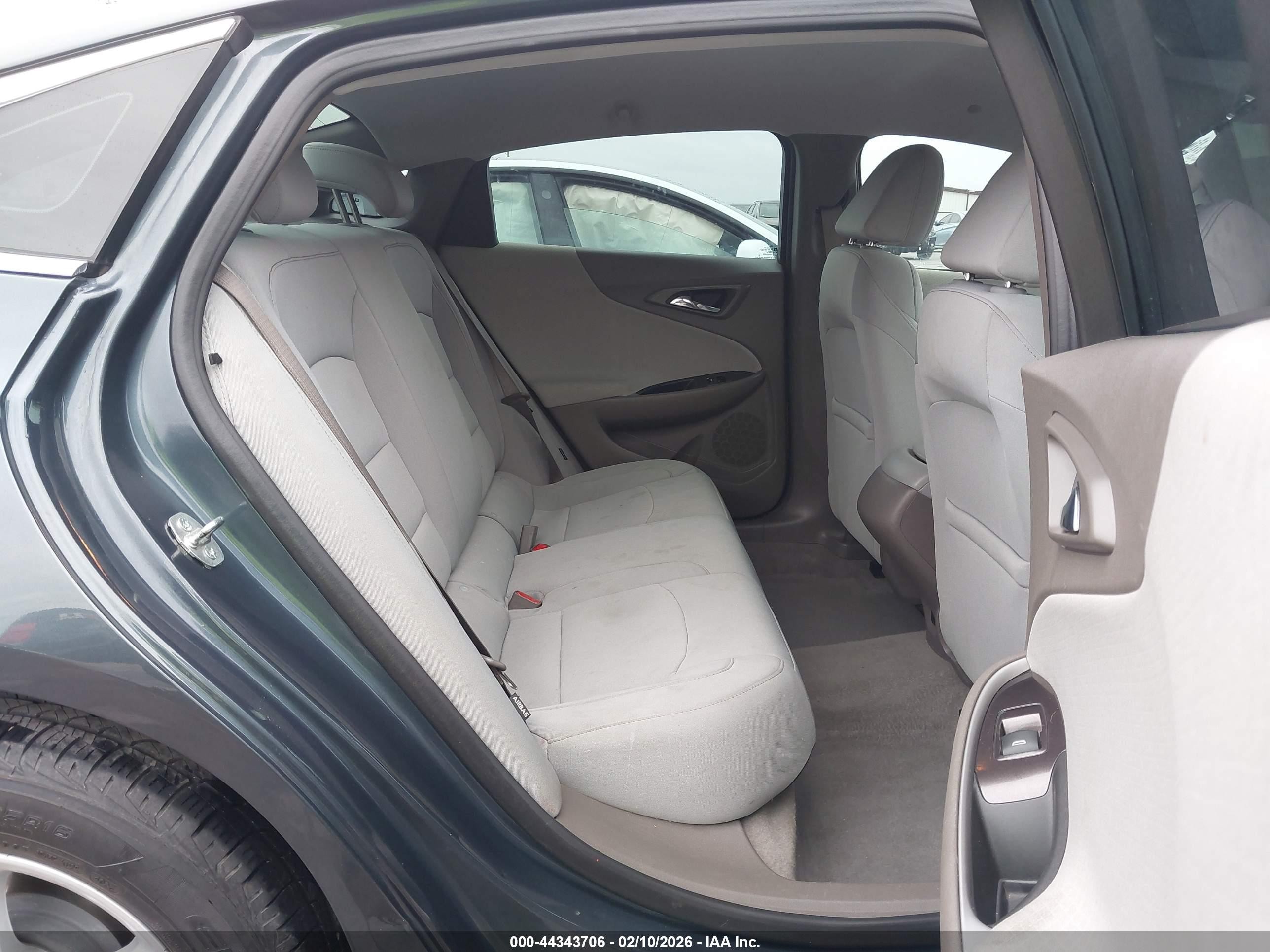 2020 Chevrolet Malibu Fwd Ls Gray vin: 1G1ZB5ST2LF080899
