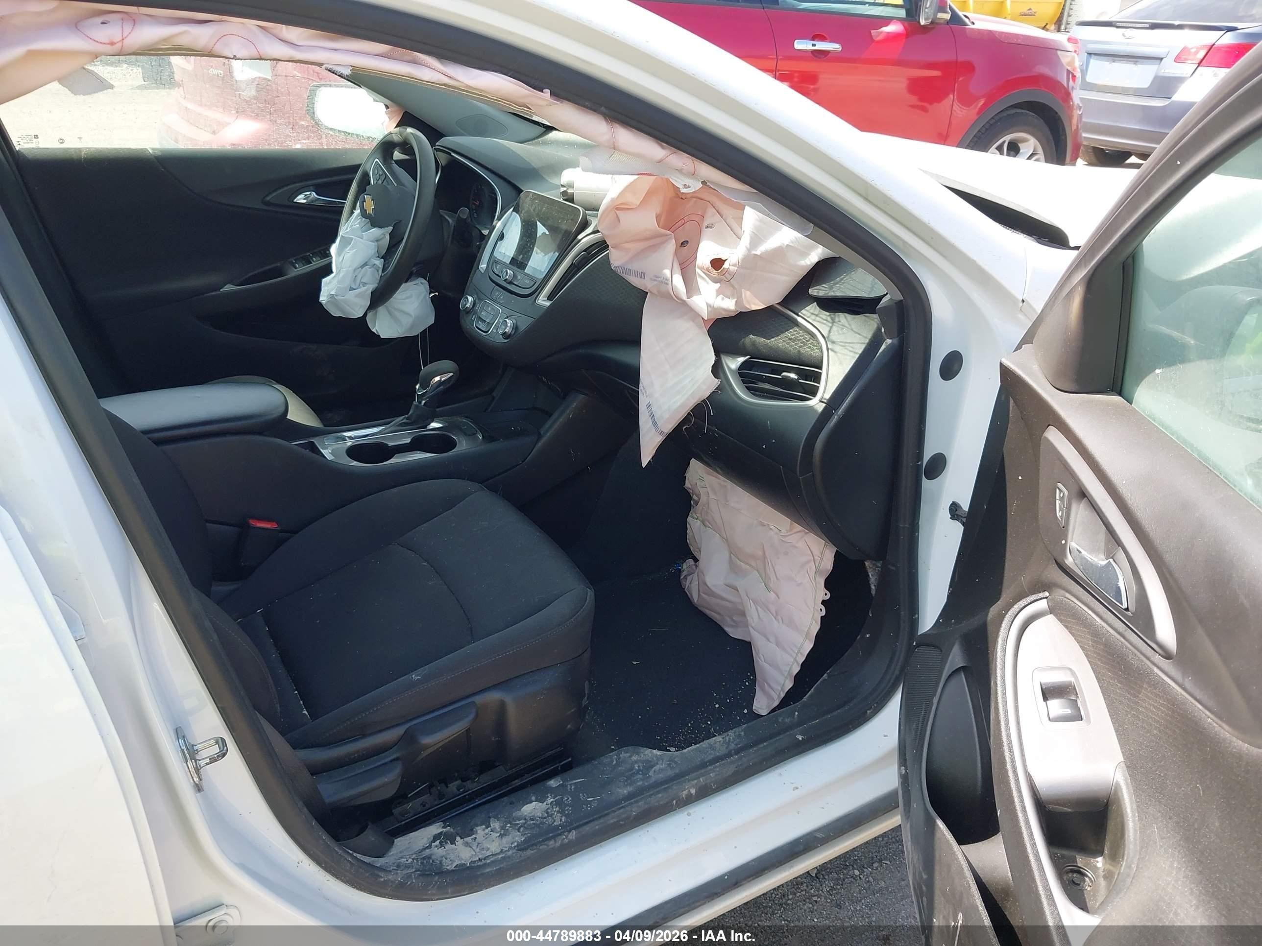 2022 Chevrolet Malibu Fwd Ls White vin: 1G1ZB5ST2NF170542