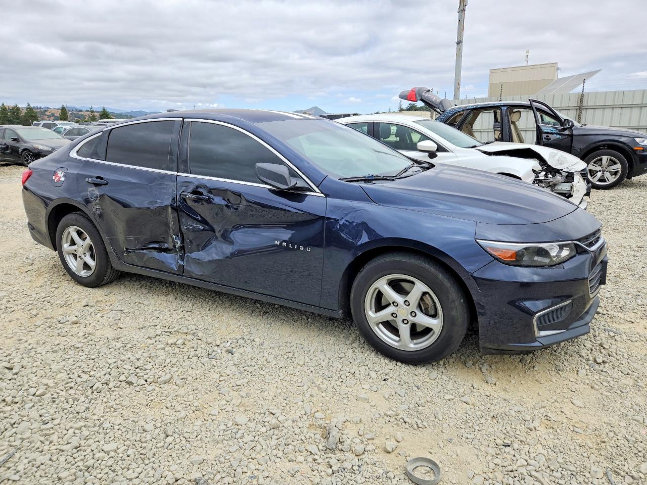 2016 Chevrolet Malibu Синий vin: 1G1ZB5ST3GF357419