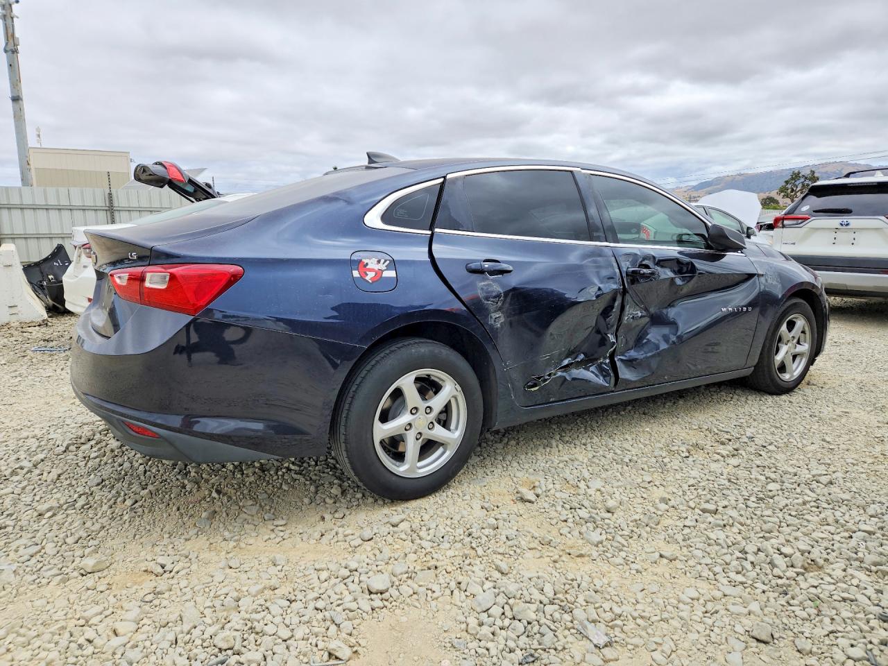 2016 Chevrolet Malibu Синий vin: 1G1ZB5ST3GF357419