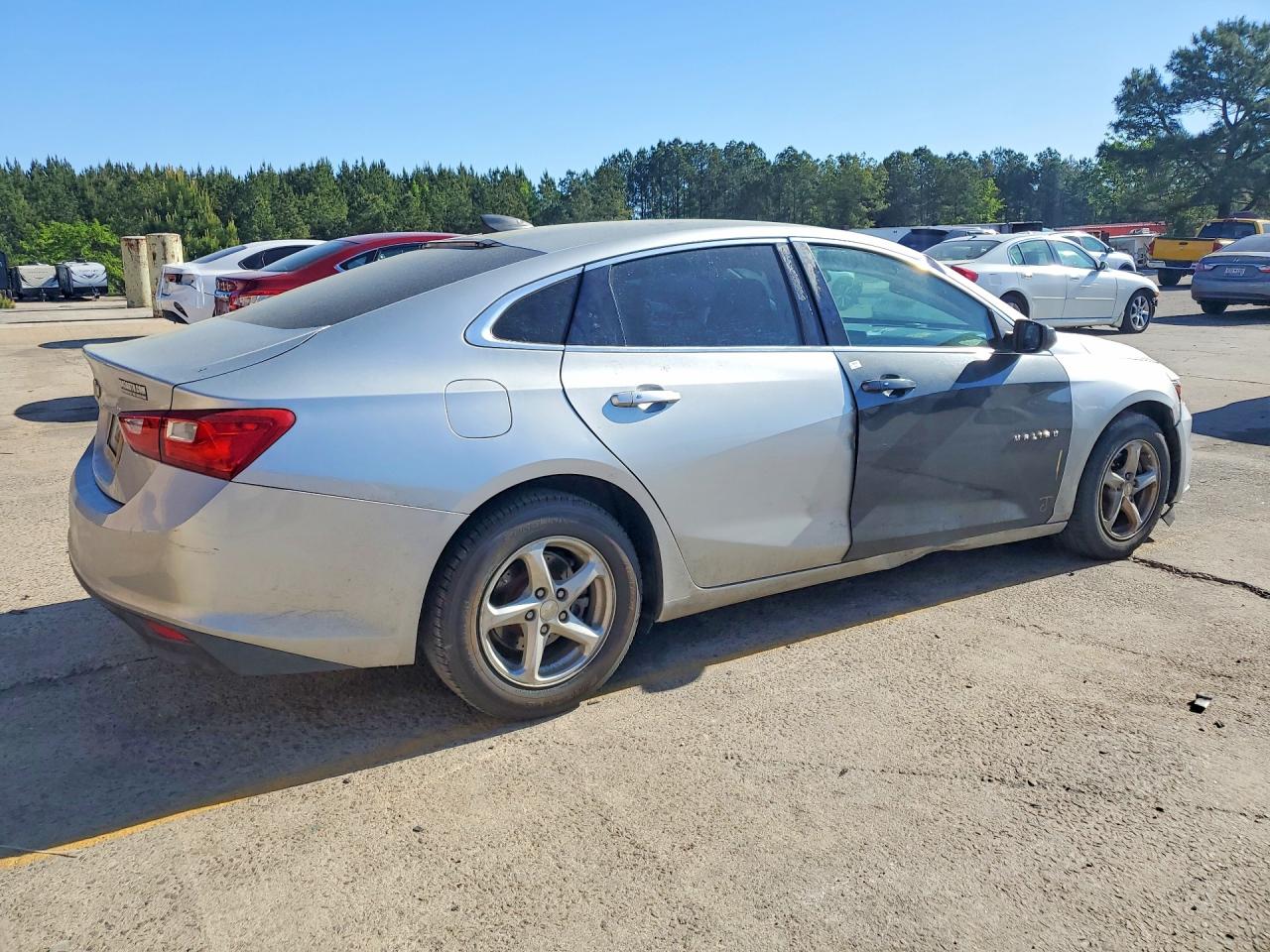 2017 Chevrolet Malibu Ls Silver vin: 1G1ZB5ST3HF238822