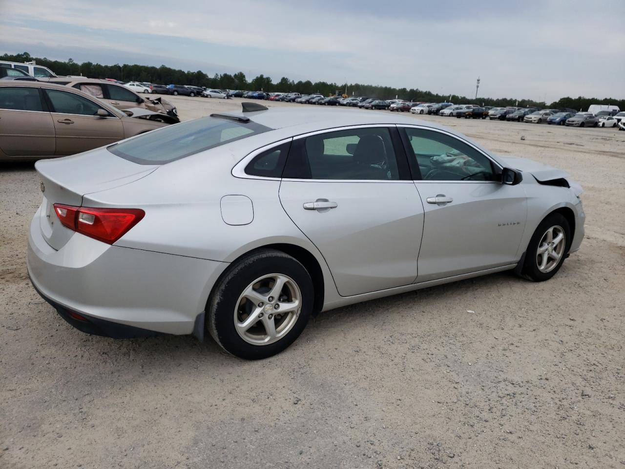 2017 Chevrolet Malibu Ls Silver vin: 1G1ZB5ST4HF290458