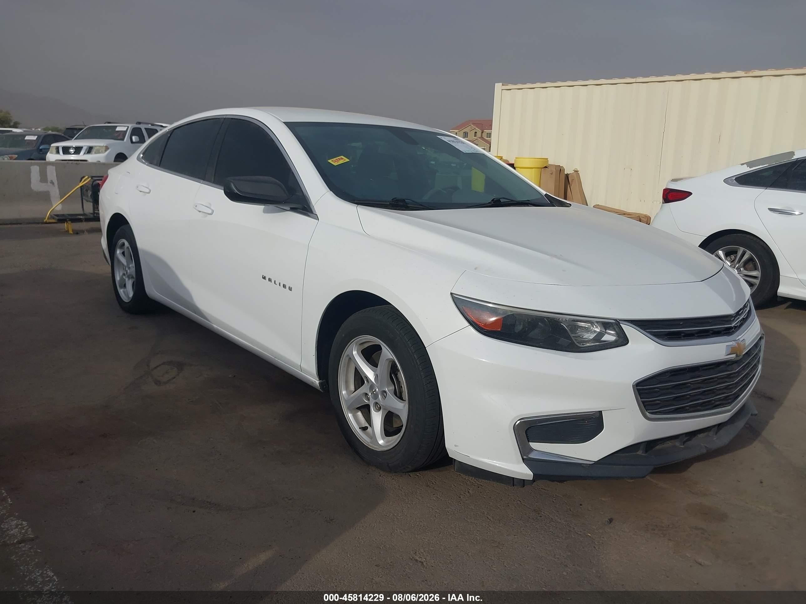2018 Chevrolet Malibu 1ls White vin: 1G1ZB5ST4JF133177
