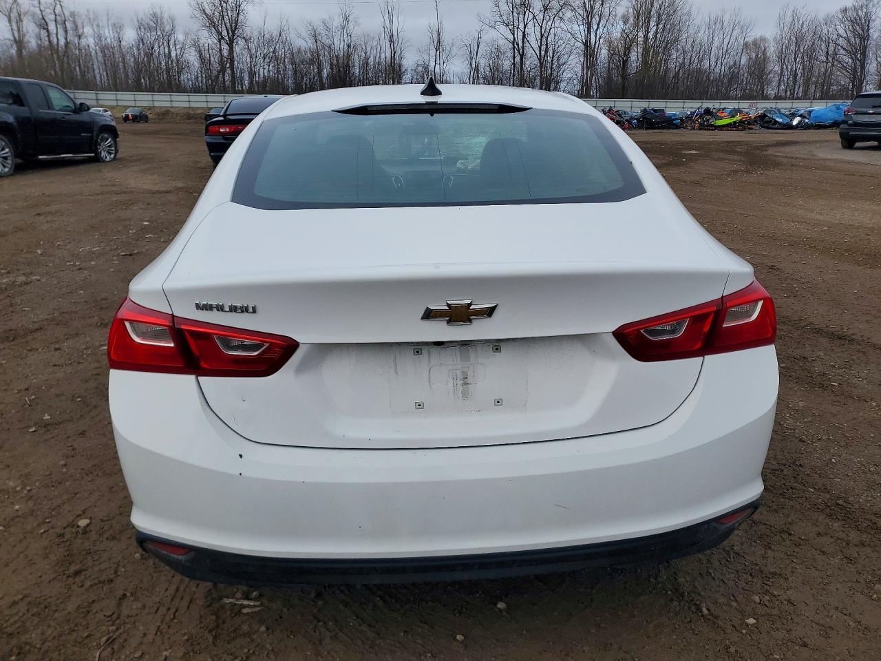 2020 Chevrolet Malibu Ls Белый vin: 1G1ZB5ST4LF129293