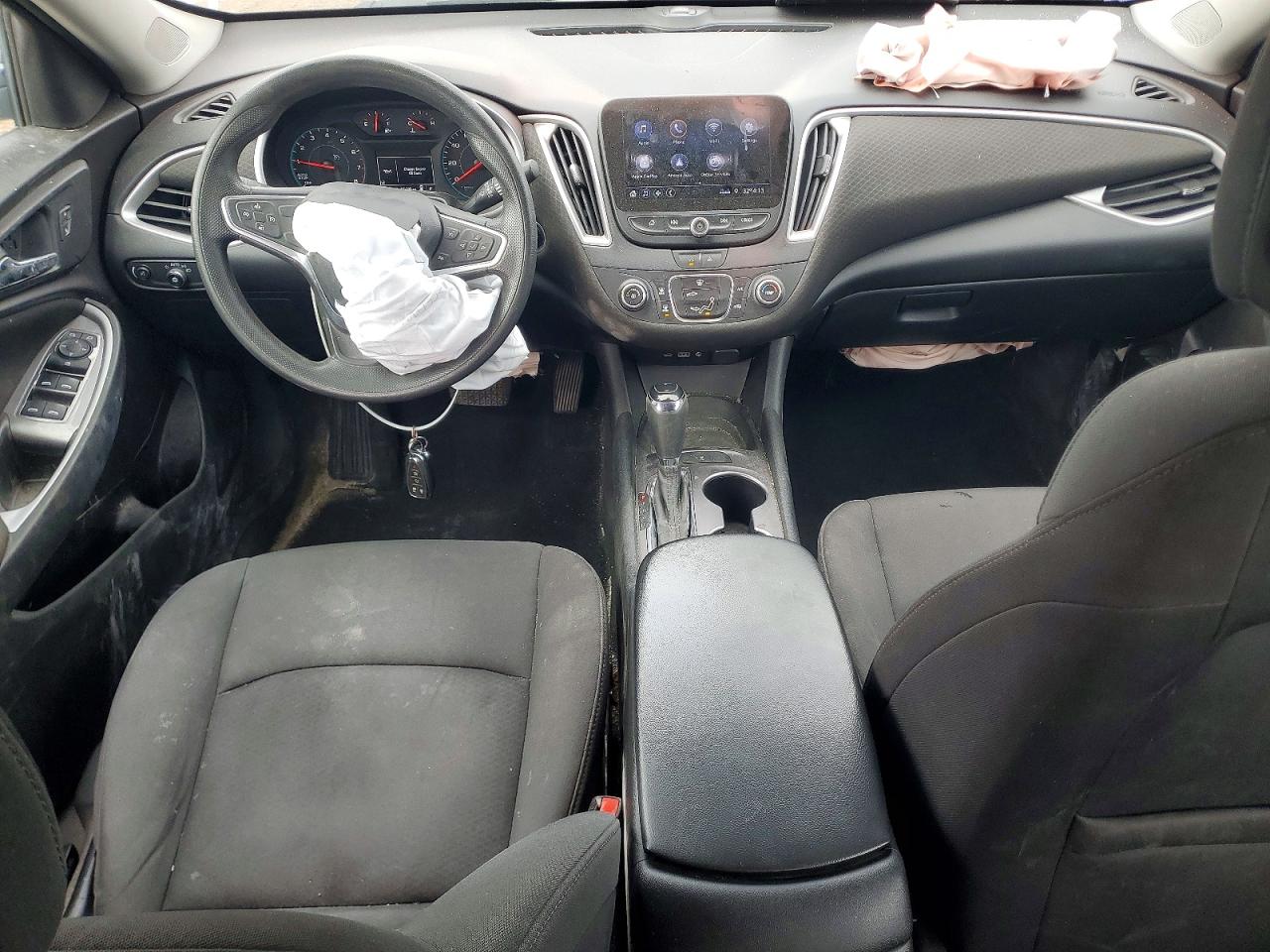 2020 Chevrolet Malibu Ls Белый vin: 1G1ZB5ST4LF129293