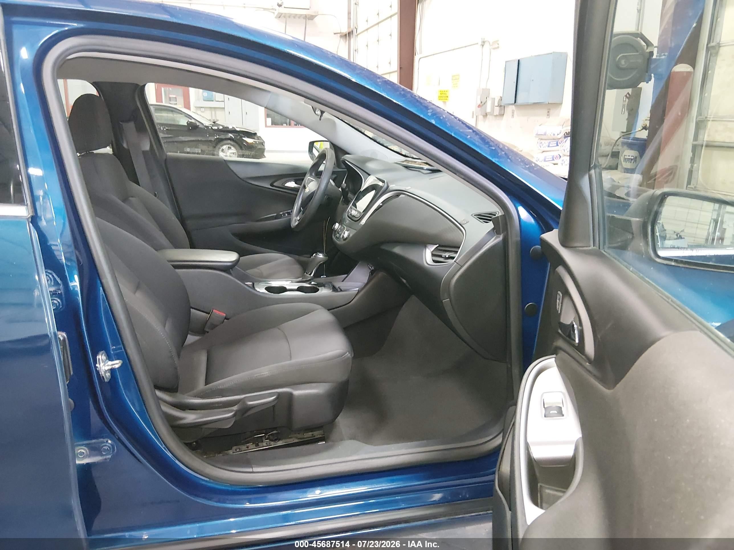 2019 Chevrolet Malibu 1ls Blue vin: 1G1ZB5ST5KF129432