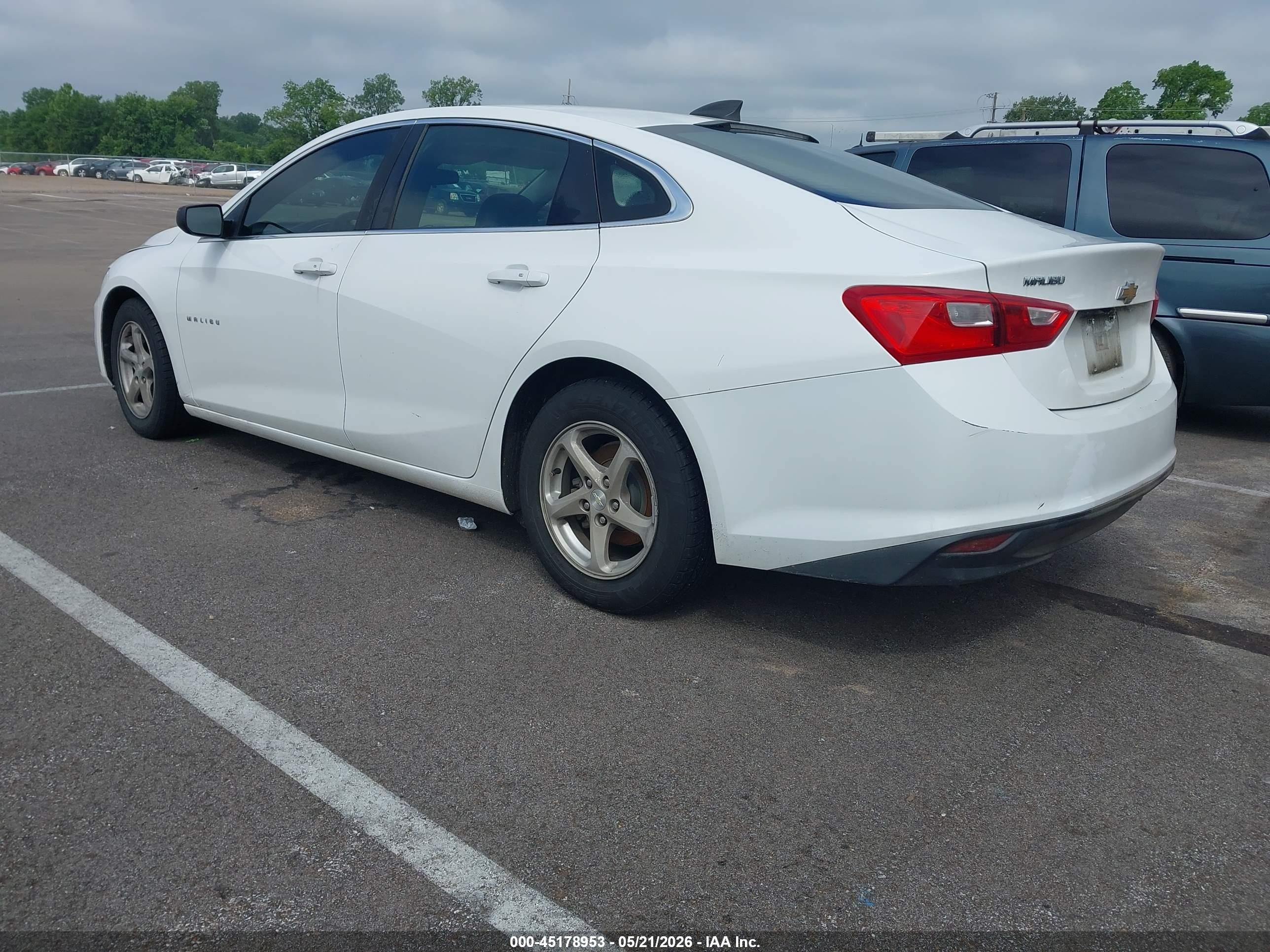 2016 Chevrolet Malibu Ls White vin: 1G1ZB5ST6GF266547