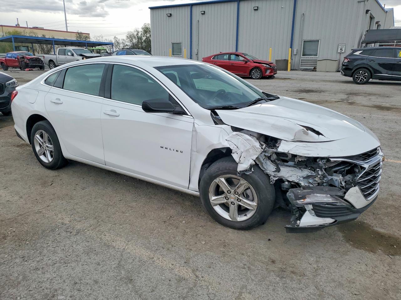 2022 Chevrolet Malibu Ls White vin: 1G1ZB5ST6NF191961