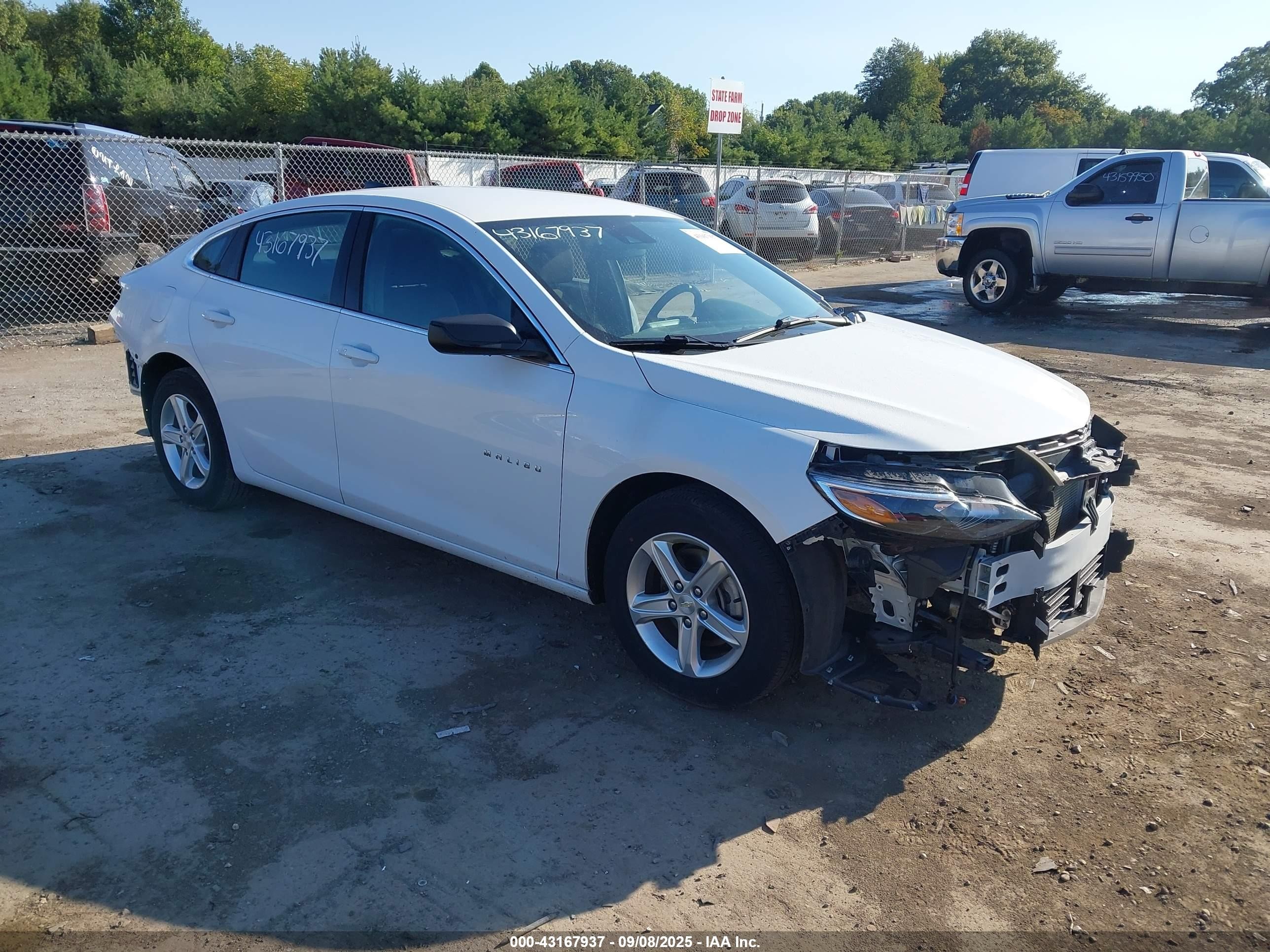 1G1ZB5ST6PF118088