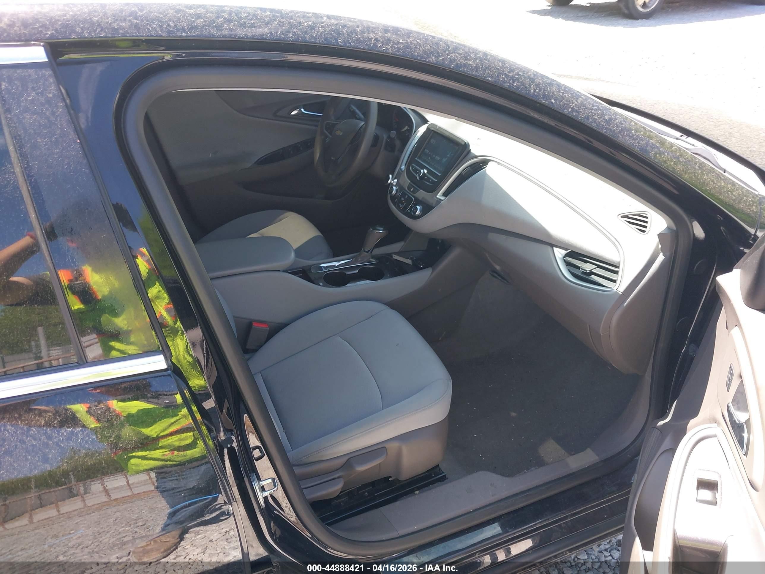 2016 Chevrolet Malibu Ls Черный vin: 1G1ZB5ST7GF183841