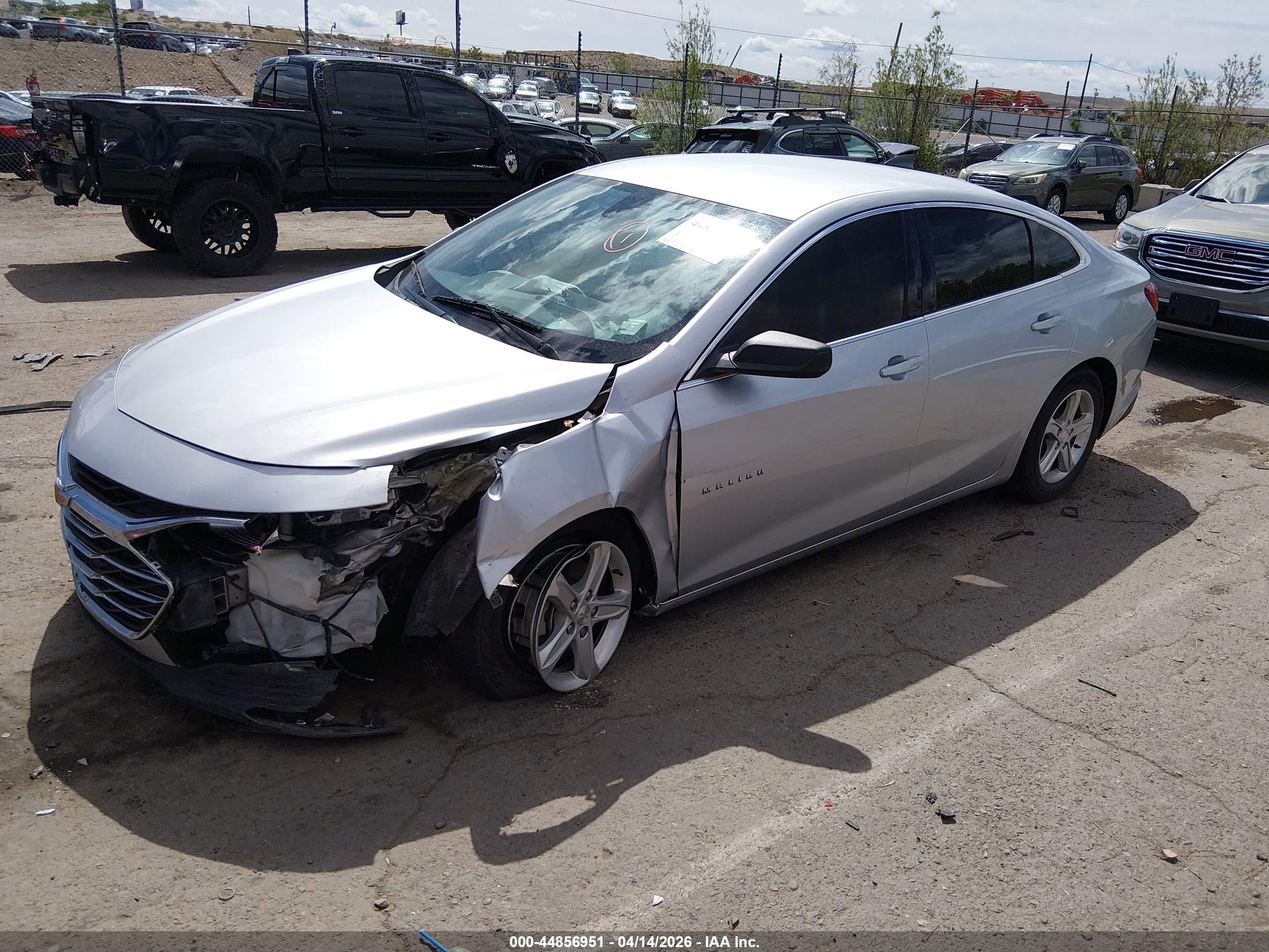 2020 Chevrolet Malibu Fwd Ls Silver vin: 1G1ZB5ST7LF099612