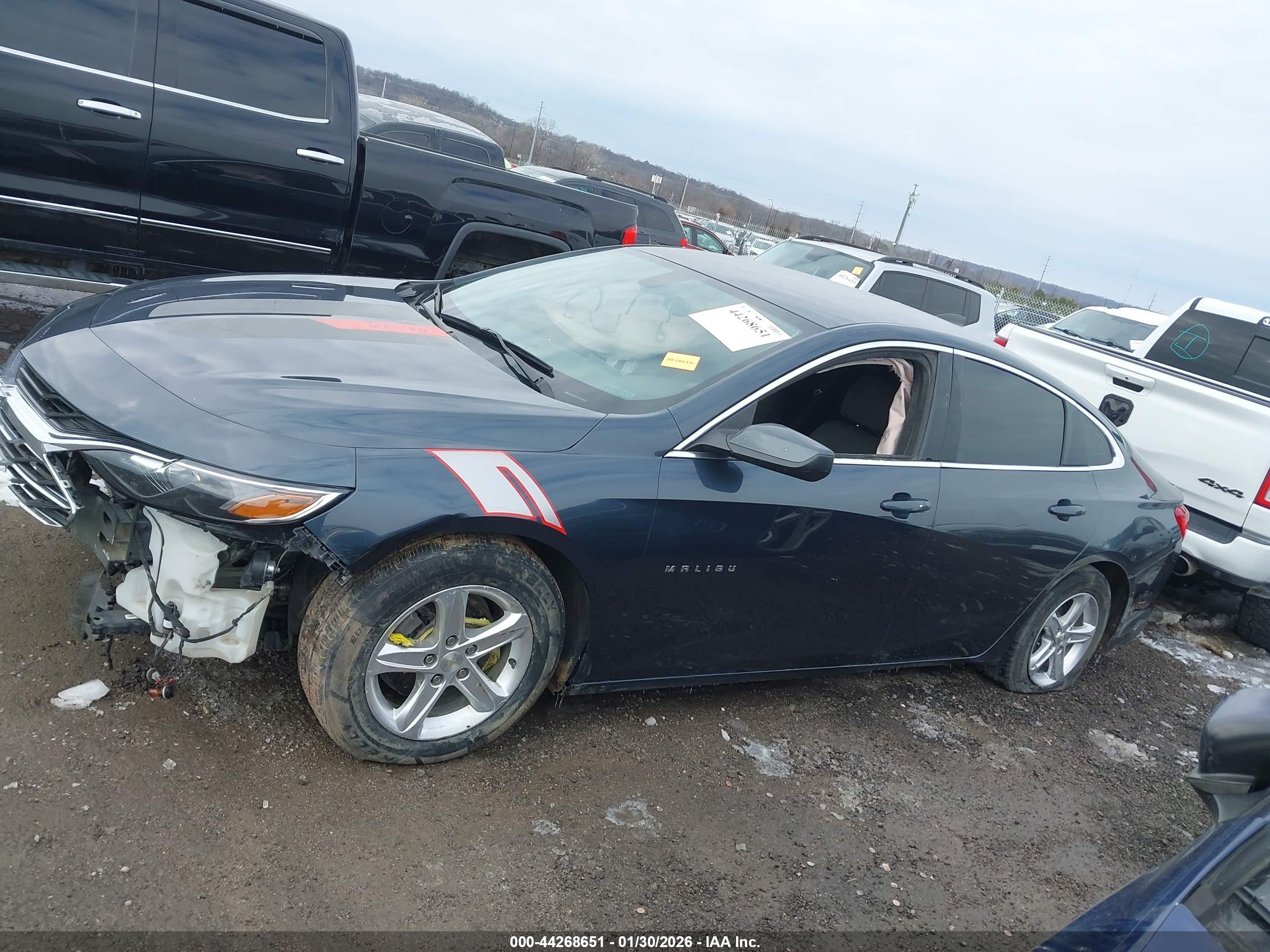 2020 Chevrolet Malibu Fwd Ls Синий vin: 1G1ZB5ST7LF152356