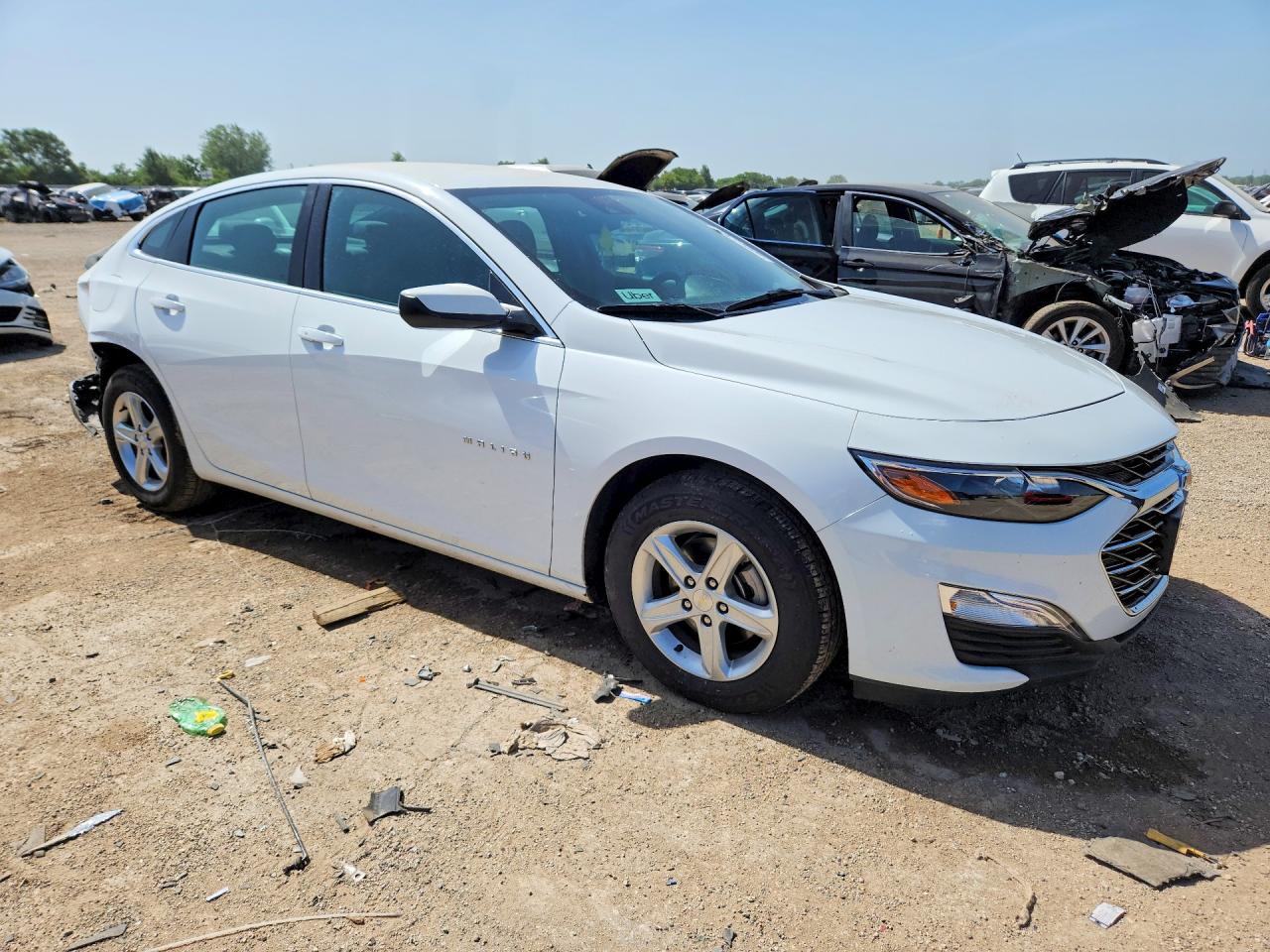 2025 Chevrolet Malibu Ls White vin: 1G1ZB5ST7SF114933