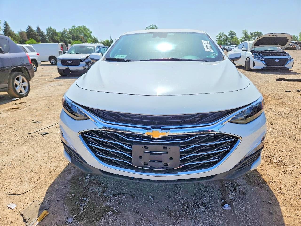 2025 Chevrolet Malibu Ls White vin: 1G1ZB5ST7SF114933