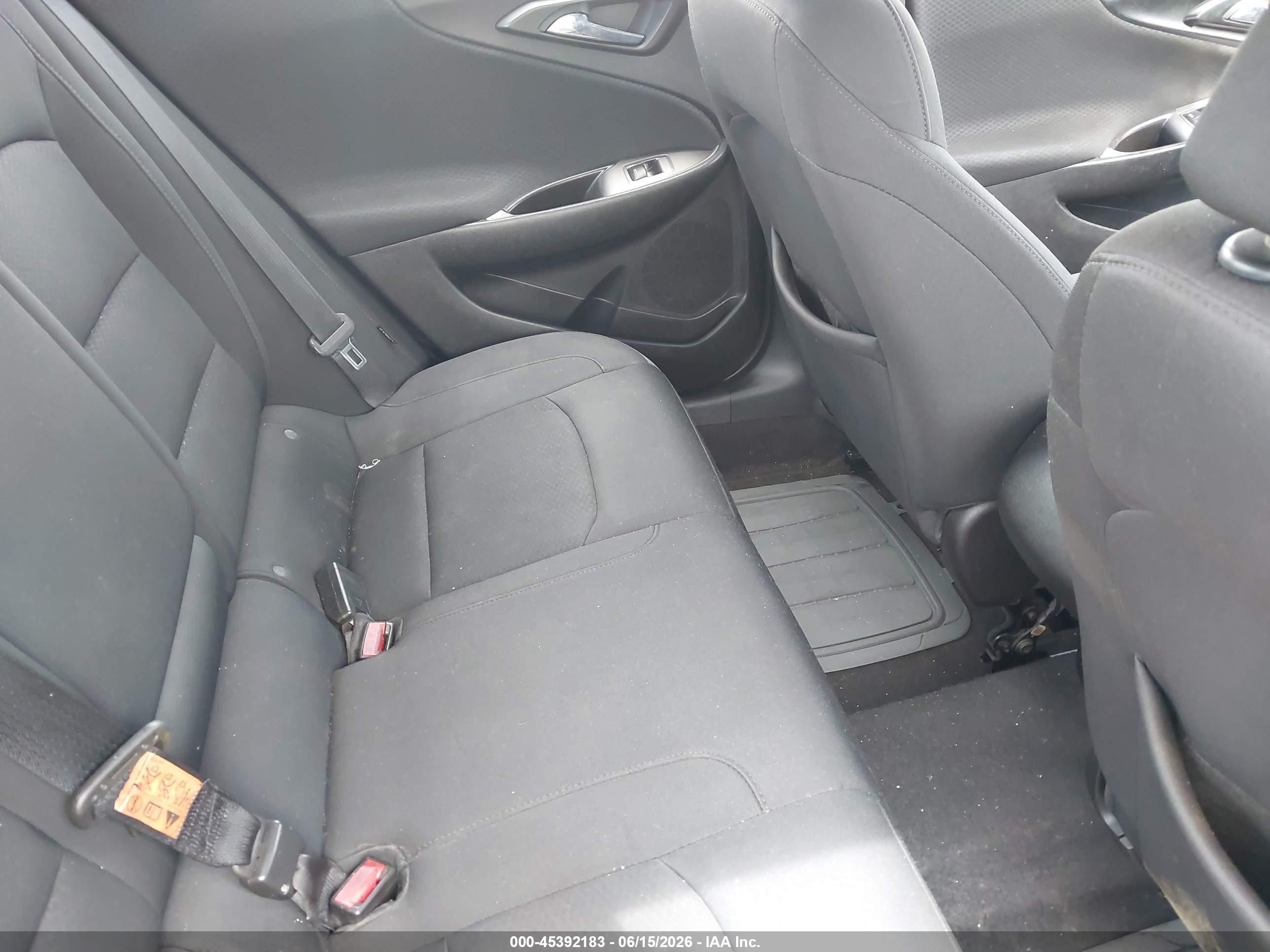 2016 Chevrolet Malibu Ls Черный vin: 1G1ZB5ST8GF260944