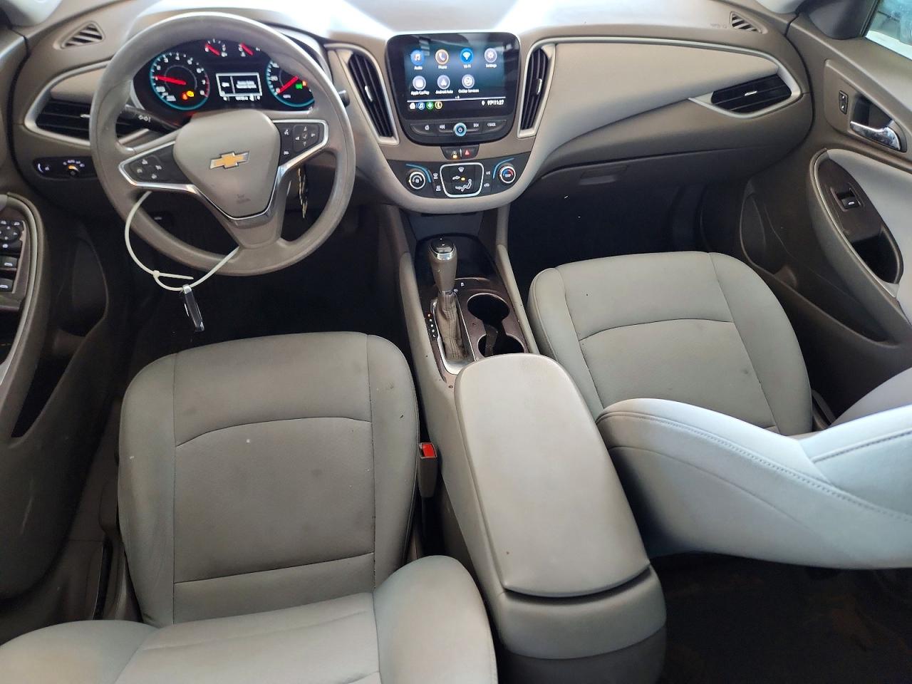 2020 Chevrolet Malibu Ls Белый vin: 1G1ZB5ST8LF158277